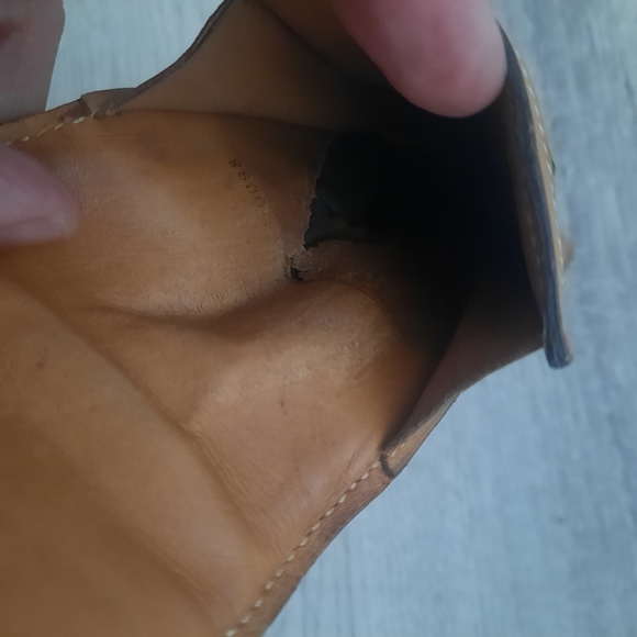 Gucci Case - Picture 10 of 13